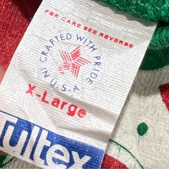 Vintage 1980s Avon Deer Christmas Holiday 80s Pullover Crewneck Sweatshirt - Picture 5 of 5